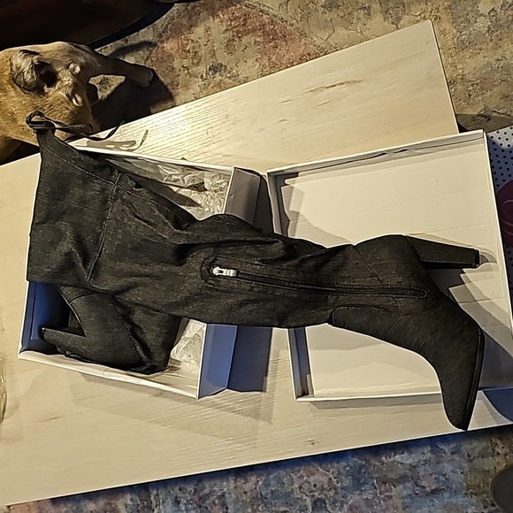 Cape Robbin boots size 6.5 - Picture 1 of 2